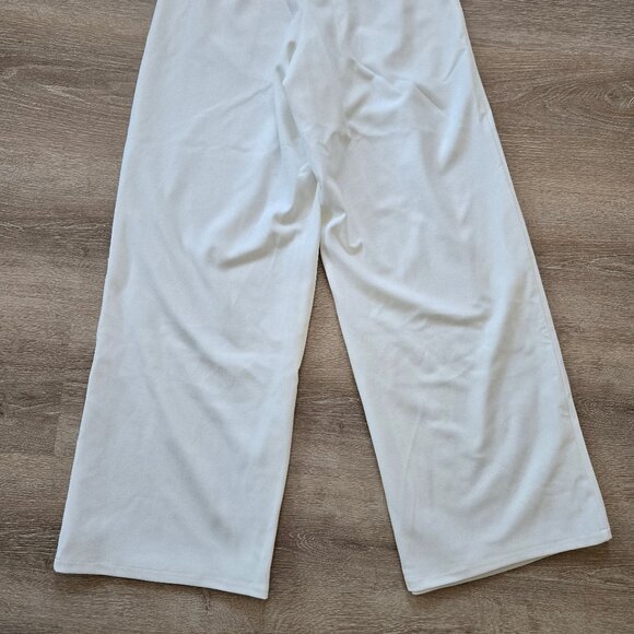 Remarkable Energy White Floral Embroidered Strapless Jumpsuit M New With Tags - Picture 16 of 17